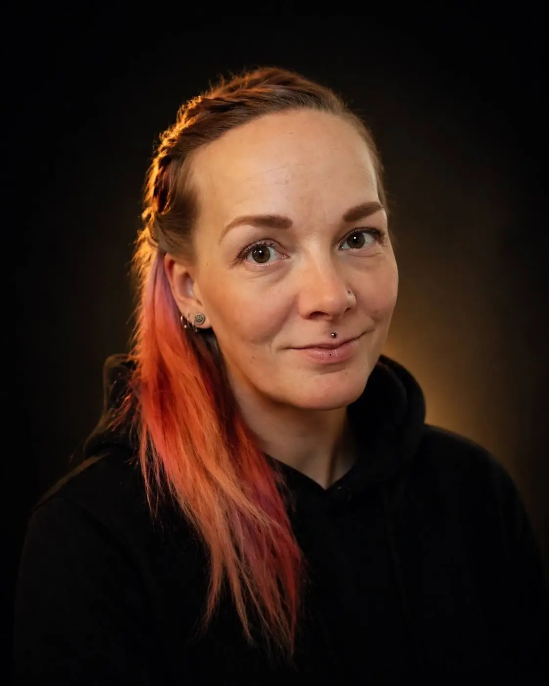 Sanna Toivanen, Luulinnan koulutettu hieroja ja valmistuva fysioterapeutti